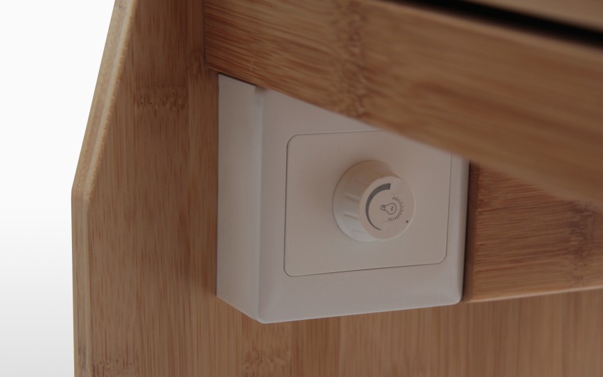 Easel with Light Screen