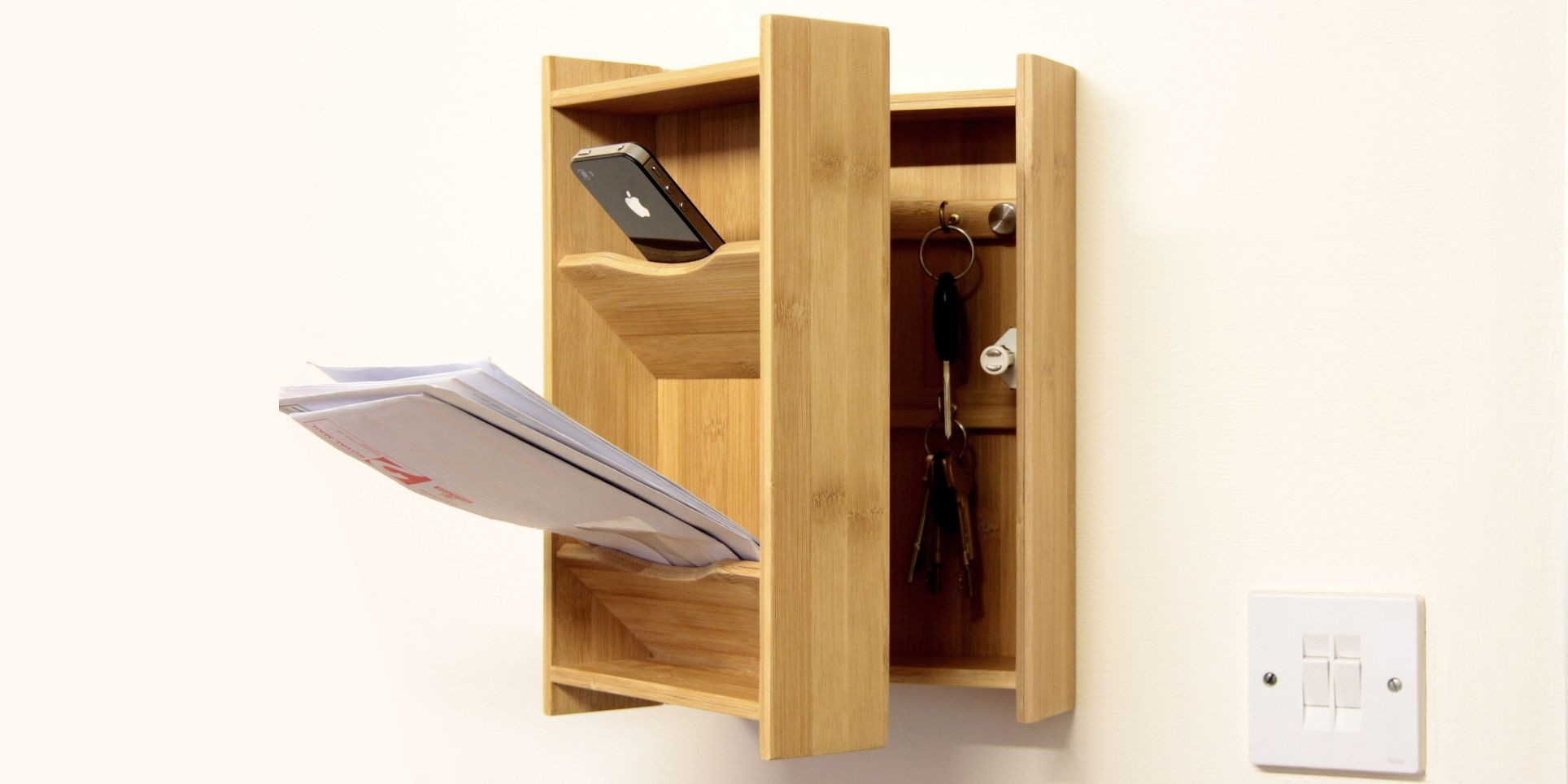 Wall-Mounted Keys & Letter Holder